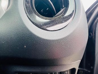 Nissan Juke 1.6 N-Connecta XTRON Euro 6 5dr