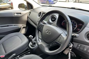Hyundai i10 1.2 Premium SE 5dr Auto