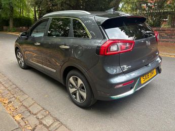 Kia Niro 1.6 GDi 8.9kWh 3 DCT Euro 6 (s/s) 5dr