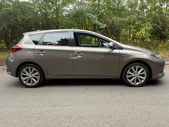 Toyota Auris 1.8 VVT-h Excel CVT Euro 6 (s/s) 5dr