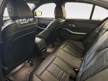 BMW 3 Series 2.0 330e 12kWh M Sport Saloon 4dr Petrol Plug-in Hybrid Auto xDr