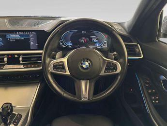 BMW 3 Series 2.0 330e 12kWh M Sport Saloon 4dr Petrol Plug-in Hybrid Auto xDr