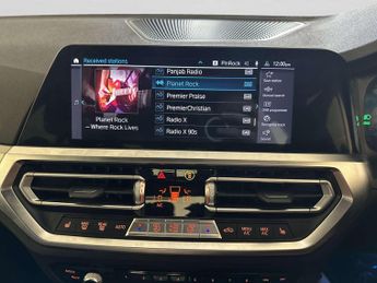 BMW 3 Series 2.0 330e 12kWh M Sport Saloon 4dr Petrol Plug-in Hybrid Auto xDr