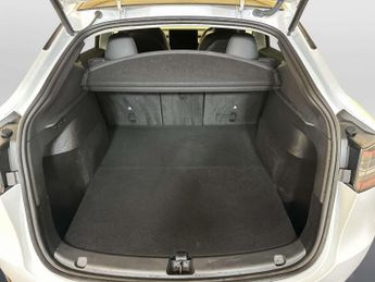 Tesla Model Y SUV 5dr Electric Auto RWD (346 ps)