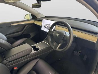 Tesla Model Y SUV 5dr Electric Auto RWD (346 ps)