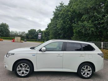 Mitsubishi Outlander 2.0h 12kWh GX3h CVT 4WD Euro 5 (s/s) 5dr