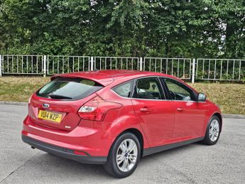 Ford Focus 1.6 TDCi ECOnetic Titanium Navigator Euro 5 (s/s) 5dr