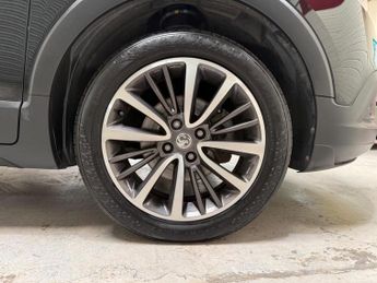 Vauxhall Crossland X 1.2 Turbo Elite Auto Euro 6 (s/s) 5dr