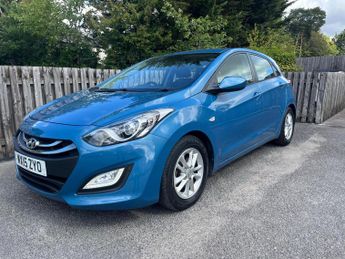 Hyundai i30 1.6 CRDi Active Auto Euro 5 5dr