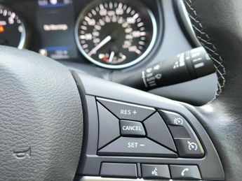 Nissan Qashqai 1.3 DIG-T N-Connecta DCT Auto Euro 6 (s/s) 5dr