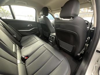 BMW 3 Series 330E XDRIVE SPORT AUTO