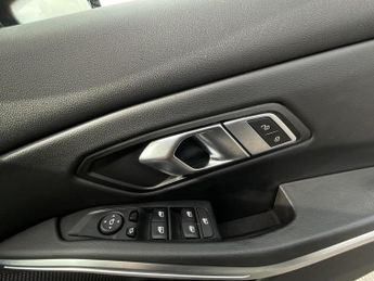 BMW 3 Series 330E XDRIVE SPORT AUTO