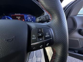 Ford Kuga ST-LINE X PHEV CVT