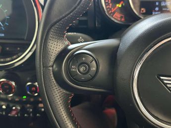 MINI Hatch 2.0 Cooper S Sport Hatchback 5dr Petrol Manual Euro 6 (s/s) (192