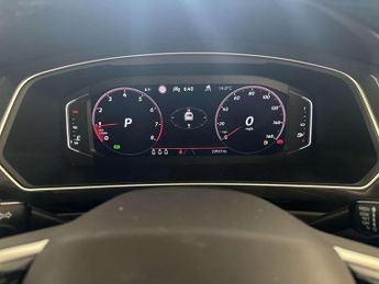 Volkswagen Tiguan 1.5 TSI R-Line SUV 5dr Petrol DSG Euro 6 (s/s) (150 ps)