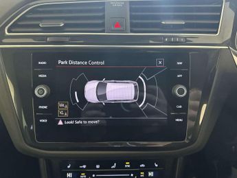 Volkswagen Tiguan 1.5 TSI R-Line SUV 5dr Petrol DSG Euro 6 (s/s) (150 ps)