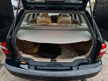 Volvo V40 1.9 SE 5dr
