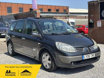 Renault Grand Scenic 2.0 VVT Dynamique 5dr