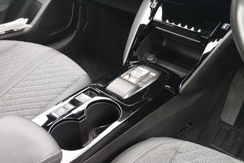 Peugeot E-208 50kWh E-Style Hatchback 5dr Electric Auto (11kW Charger) (136 ps