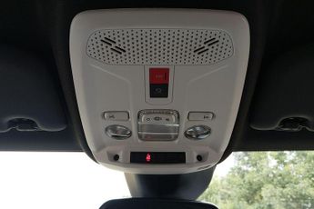 Peugeot E-208 50kWh E-Style Hatchback 5dr Electric Auto (11kW Charger) (136 ps