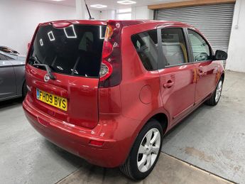 Nissan Note 1.6 16V n-tec Euro 4 5dr