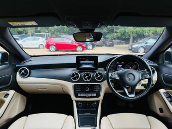 Mercedes-Benz GLA 2.1 GLA200d SE 7G-DCT Euro 6 (s/s) 5dr