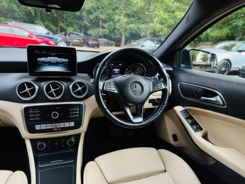 Mercedes-Benz GLA 2.1 GLA200d SE 7G-DCT Euro 6 (s/s) 5dr