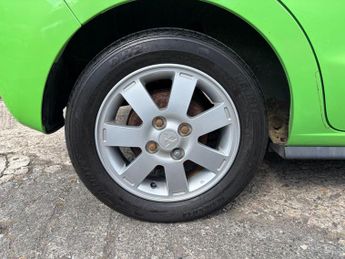 Mitsubishi Mirage Lime