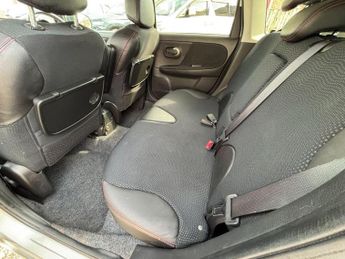 Nissan Note 1.6 16V Tekna Auto Euro 4 5dr