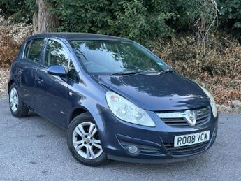 Vauxhall Corsa 1.4i 16v Club 5dr