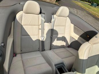 Volvo C70 2.4 D5 SE Lux Geartronic 2dr