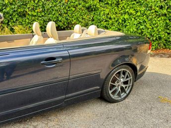 Volvo C70 2.4 D5 SE Lux Geartronic 2dr