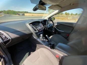 Ford Focus 1.6 Titanium Navigator Powershift Euro 5 5dr