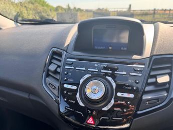 Ford Fiesta 1.0T EcoBoost Titanium X Powershift Euro 6 5dr