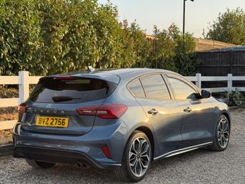 Ford Focus 1.0T EcoBoost MHEV ST-Line X DCT Euro 6 (s/s) 5dr