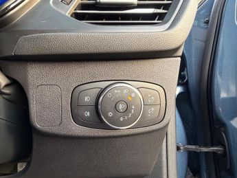 Ford Focus 1.0T EcoBoost MHEV ST-Line X DCT Euro 6 (s/s) 5dr