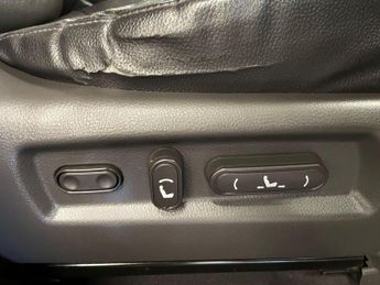 Hyundai Santa Fe 2.2 CRDi Premium Auto 4WD Euro 5 5dr (5 seat)