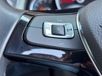 Volkswagen e-up! 36.8kWh e-up! Auto 5dr