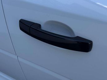 Land Rover Freelander 2 2.2 SD4 Dynamic SUV 5dr Diesel CommandShift 4WD Euro 5 (190 ps)