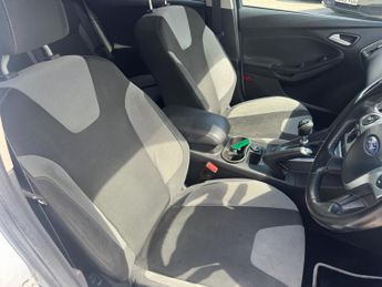 Ford Focus 1.0T EcoBoost Zetec S Euro 5 (s/s) 5dr