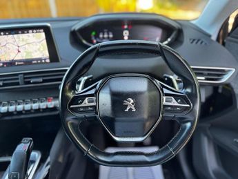 Peugeot 5008 1.2 PureTech Allure EAT Euro 6 (s/s) 5dr