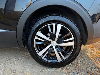 Peugeot 5008 1.2 PureTech Allure EAT Euro 6 (s/s) 5dr