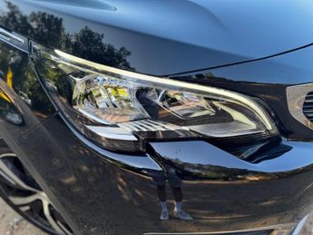 Peugeot 5008 1.2 PureTech Allure EAT Euro 6 (s/s) 5dr