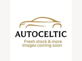 Ford Focus 1.8 Titanium 5dr