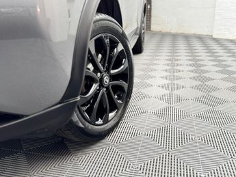 Nissan Juke 1.6 Tekna XTRON Euro 6 5dr