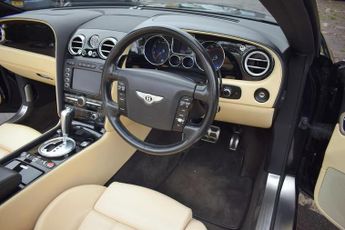 Bentley Continental 6.0 W12 GTC Auto 4WD Euro 4 2dr