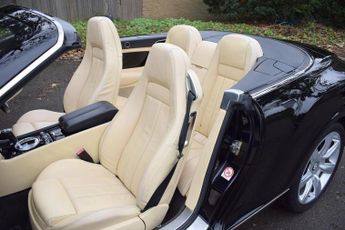 Bentley Continental 6.0 W12 GTC Auto 4WD Euro 4 2dr