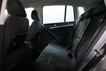 Volkswagen Tiguan 2.0 TDI BlueMotion Tech Match DSG 4WD Euro 5 (s/s) 5dr