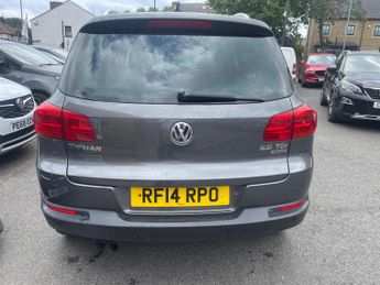 Volkswagen Tiguan 2.0 TDI BlueMotion Tech Match DSG 4WD Euro 5 (s/s) 5dr