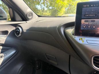 Nissan Juke 1.0 DIG-T N-Connecta DCT Auto Euro 6 (s/s) 5dr
